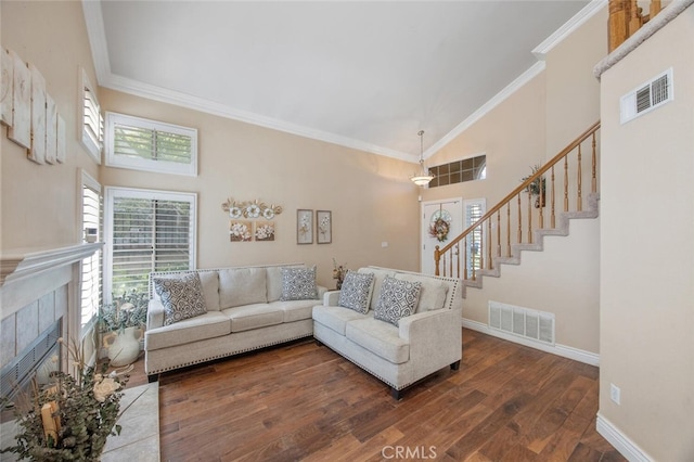 28154 Guilford Ln, Saugus, CA 91350 - photo 5