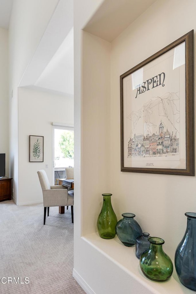 274 S Prospect Ave, Tustin, CA 92780 - detailed view of carpet and baseboards