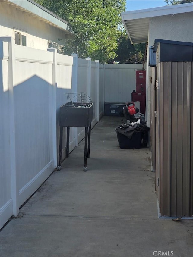 1292 N California Ave, Beaumont, CA 92223 - view of patio