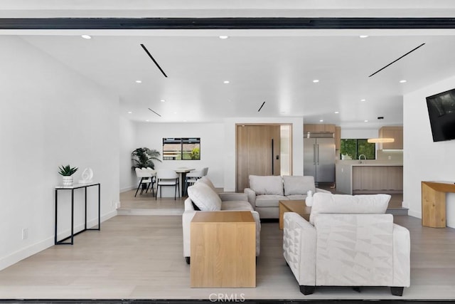 17072 Oak View Dr, Encino, CA 91436 - photo 10