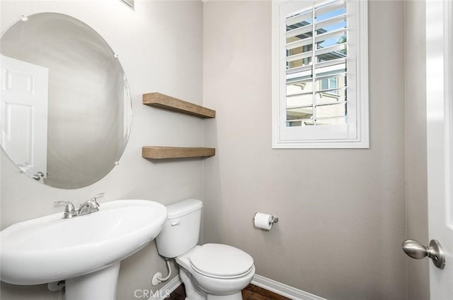 28419 Sunflower St, Highland, CA 92346 - half bath with toilet and baseboards