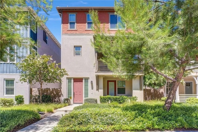 40 Riverton St, Phillips Ranch, CA 91766 - view of front of home featuring stucco siding