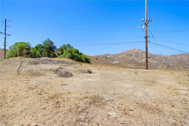 8555 Pigeon Pass Rd, Moreno Valley, CA 92557 - view of yard with a mountain view
