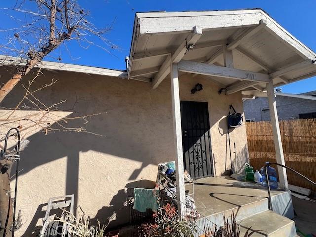 3065 E 6th St, Los Angeles, CA 90023 - photo 2