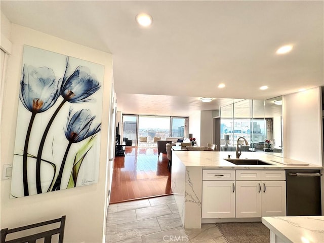 700 E Ocean Blvd Unit 2801, Long Beach, CA 90802 - photo 2