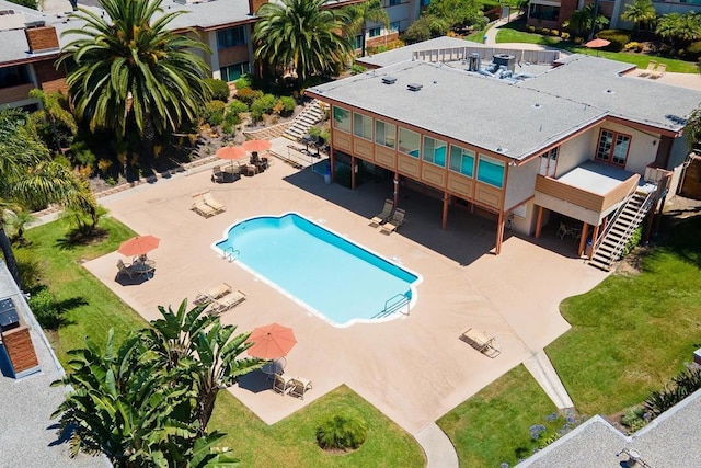 6812 Hyde Park Dr Unit G, San Diego, CA 92119 - view from above of property with a pool