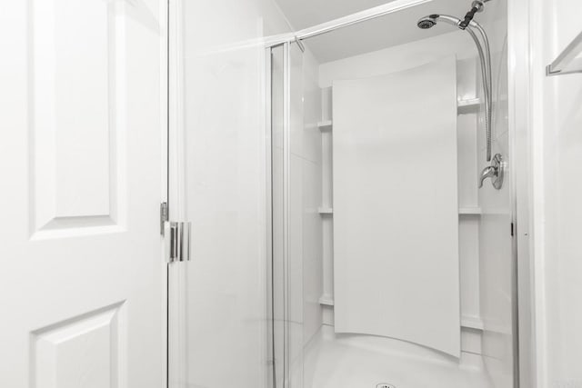6812 Hyde Park Dr Unit G, San Diego, CA 92119 - bathroom featuring a shower stall