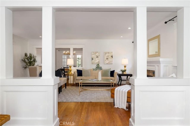 802 S Arroyo Blvd, Pasadena, CA 91105 - living room with crown molding, light wood-style floors, and recessed lighting