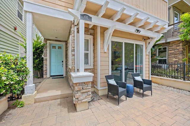 432 S Cleveland St, Oceanside, CA 92054 - view of exterior entry with stone siding