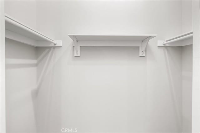 61850 Alta Mura Dr, Joshua Tree, CA 92252 - view of walk in closet