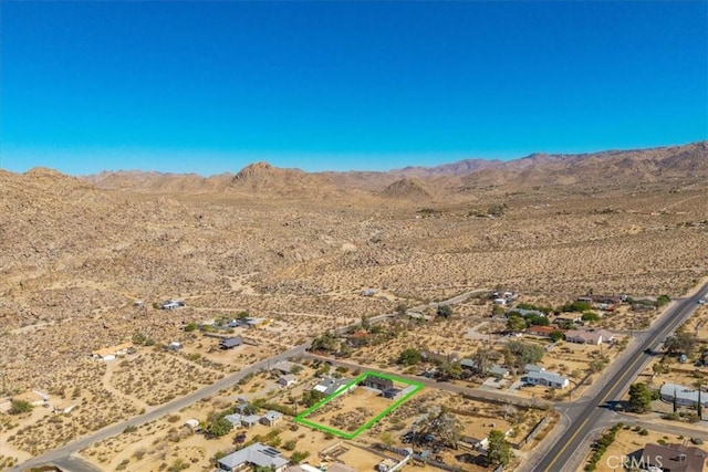61850 Alta Mura Dr, Joshua Tree, CA 92252 - aerial view of sparsely populated area featuring mountains and property parcel outlined