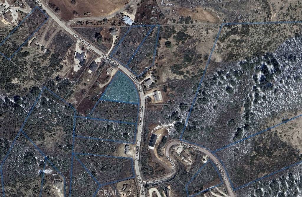 24351 Jacaranda Dr, Tehachapi, CA 93561