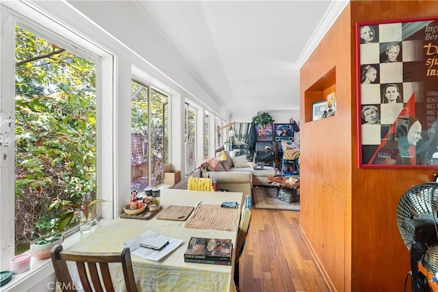 2511 W 5th St, Los Angeles, CA 90057 - sunroom / solarium with wood finished floors