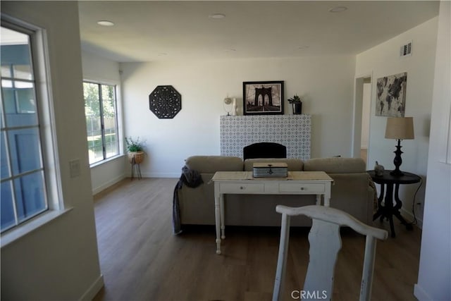 3565 Lashbrook Ave, Rosemead, CA 91770 - living room featuring wood finished floors, a fireplace, and recessed lighting
