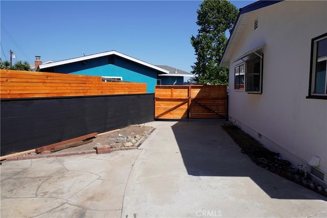 3565 Lashbrook Ave, Rosemead, CA 91770 - view of patio / terrace with a gate