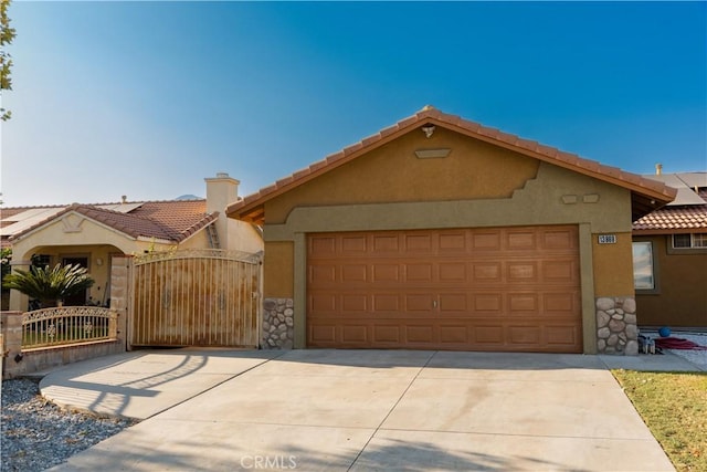 13868 Lexus Ln, Fontana, CA 92325 - photo 3
