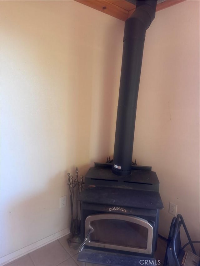 30134 Enchanted Way, Running Springs, CA 92382 - detailed view of a wood stove