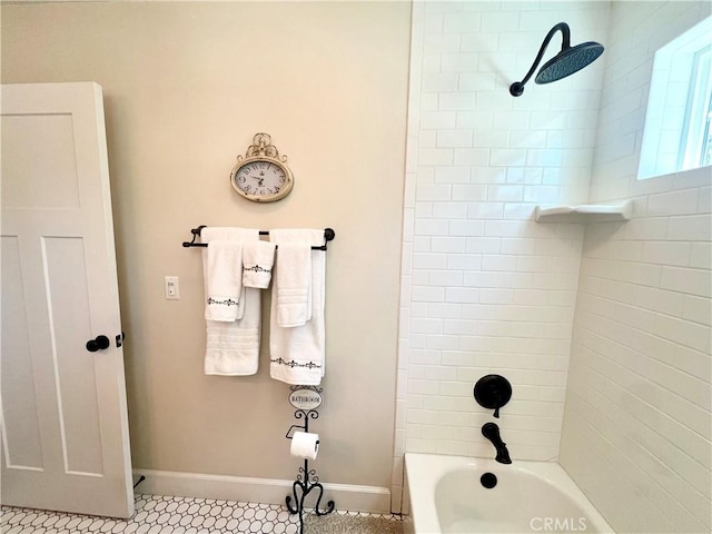 9401 Whispering Pines Rd, Frazier Park, CA 93225 - bathroom featuring baseboards and washtub / shower combination