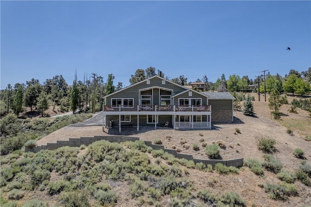 9401 Whispering Pines Rd, Frazier Park, CA 93225 - rear view of property featuring a deck