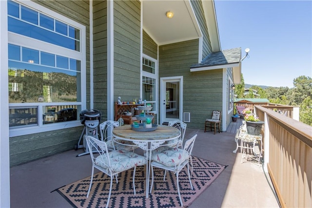 9401 Whispering Pines Rd, Frazier Park, CA 93225 - view of patio with outdoor dining space