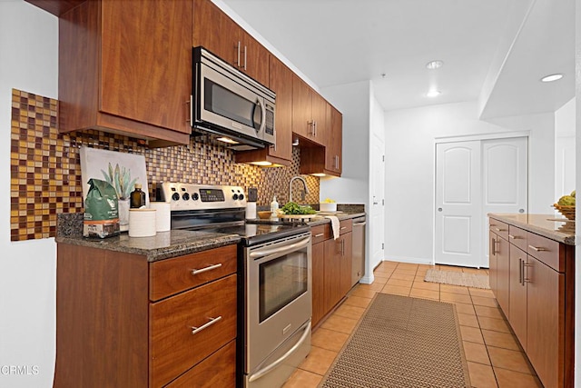 3740 Santa Rosalia Dr Unit 408, Los Angeles, CA 90008 - photo 6