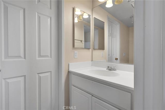 14094 Gray Ln, Victorville, CA 92394 - bathroom with vanity