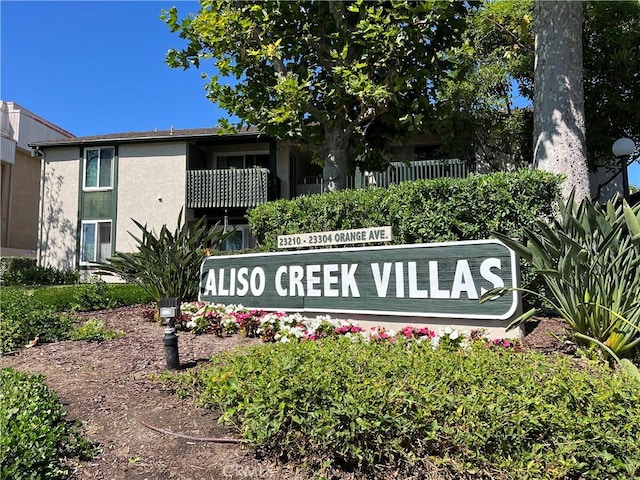23240 Orange Ave Unit 8, Lake Forest, CA 92630 - view of community / neighborhood sign