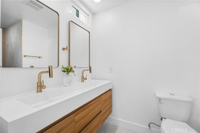 6611 Pickett Ave, Garden Grove, CA 92845 - bathroom featuring double vanity and tile patterned floors