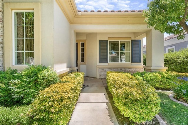 1790 N Forest Oaks Dr, Beaumont, CA 92223 - entrance to property featuring stone siding and stucco siding