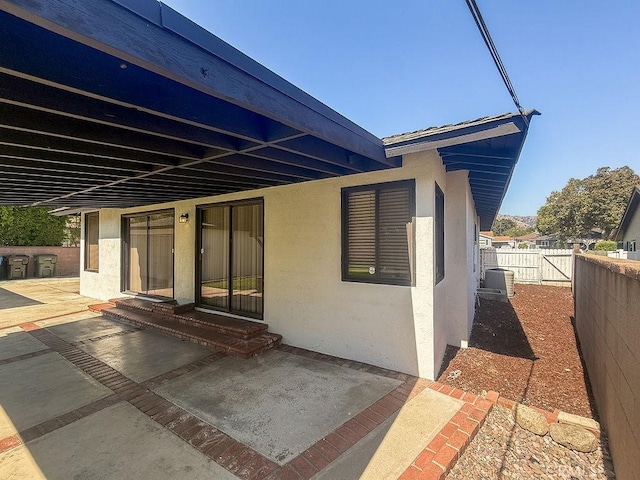 409 N Elwood Ave, Glendora, CA 91741 - view of patio with entry steps