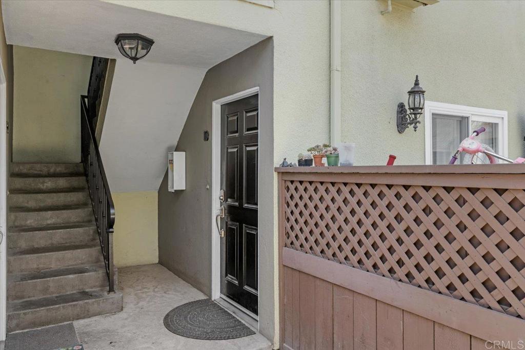 6602 Beadnell Way Unit 10, San Diego, CA 92117 - view of exterior entry featuring stucco siding