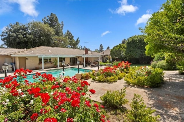 2287 Kemper Ave, Claremont, CA 91711 - outdoor pool with a patio area