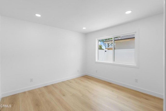 1927 N Croydon Ave, Camarillo, CA 93010 - photo 16
