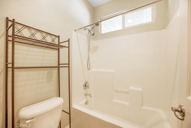 19247 Mountain Shadow Ln, Perris, CA 92570 - bathroom with toilet and tub / shower combination