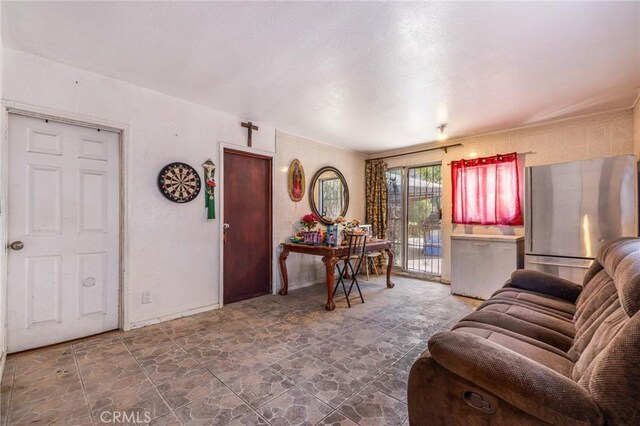 9821 Virginia Ave, South Gate, CA 90280 - photo 11