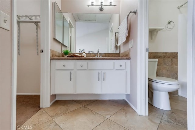 7302 Bright Ave Unit B, Whittier, CA 90602 - bathroom featuring vanity, a shower, and tile patterned flooring