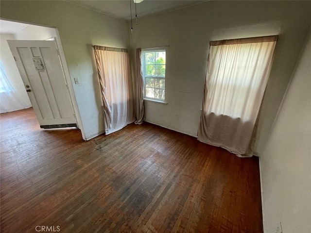 11250 Victory Blvd, North Hollywood, CA 91606 - unfurnished room featuring wood finished floors