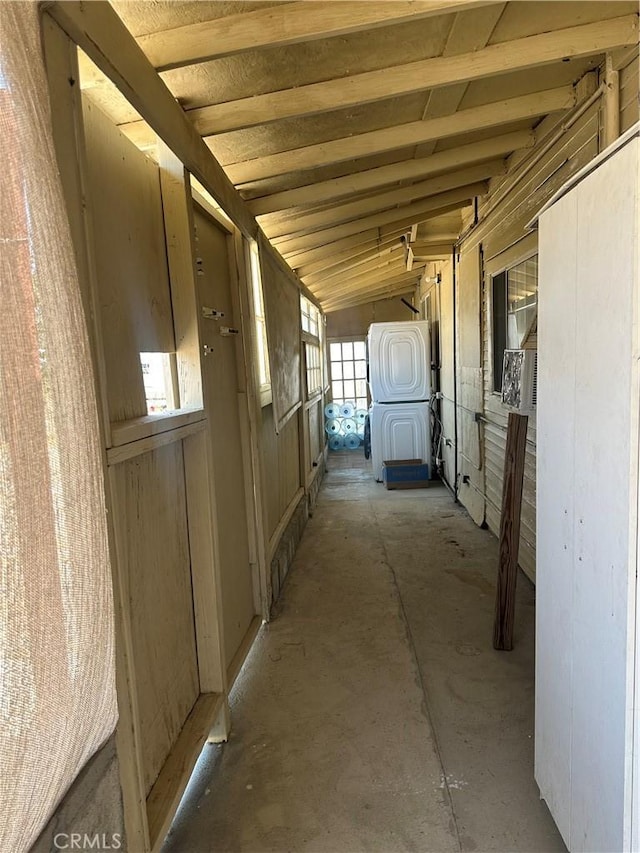 3938 Kreuer Rd, Phelan, CA 92371 - view of stable