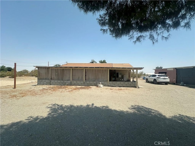 3938 Kreuer Rd, Phelan, CA 92371 - view of front of house