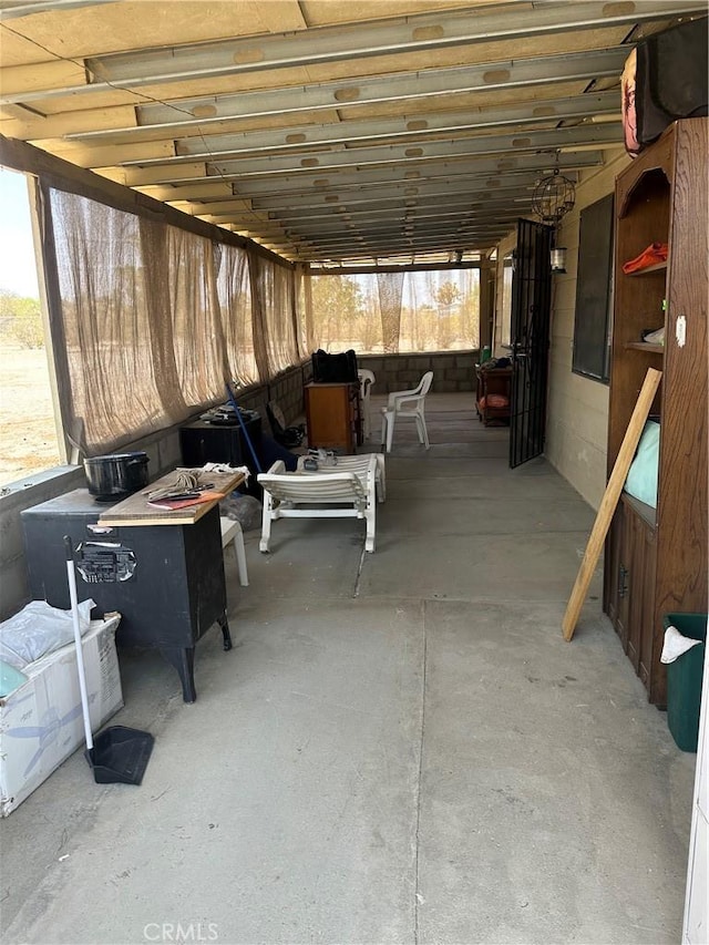 3938 Kreuer Rd, Phelan, CA 92371 - view of patio