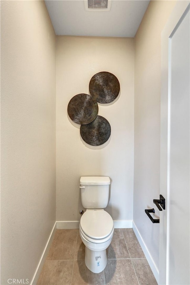 17163 Kent St, Hesperia, CA 92345 - bathroom with tile patterned floors