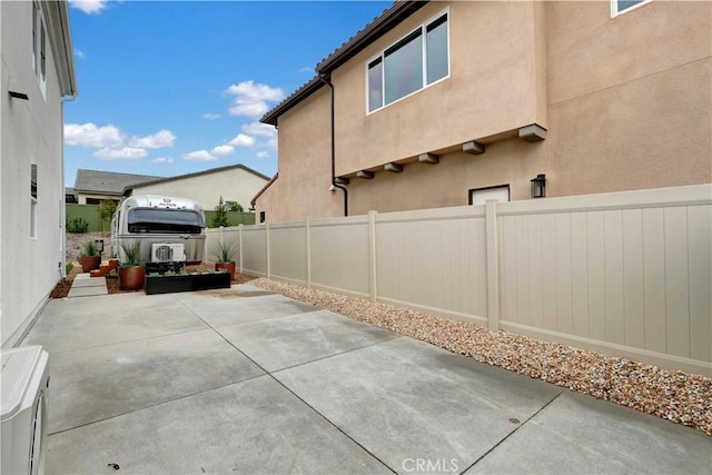 17163 Kent St, Hesperia, CA 92345 - view of patio / terrace