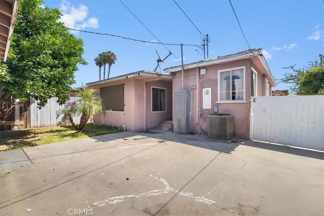 5943 Gardenia Ave, Long Beach, CA 90805 - photo 16