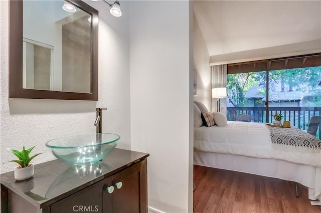 4140 Workman Mill Rd Unit 78, Whittier, CA 90601 - bedroom with a sink and wood finished floors