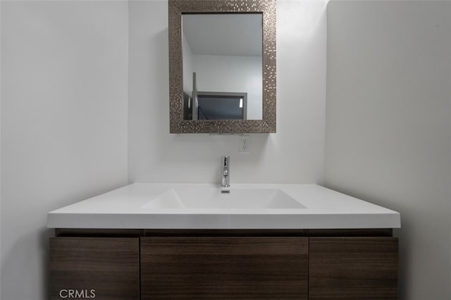 532 W 5th St, Long Beach, CA 90802 - bathroom featuring vanity