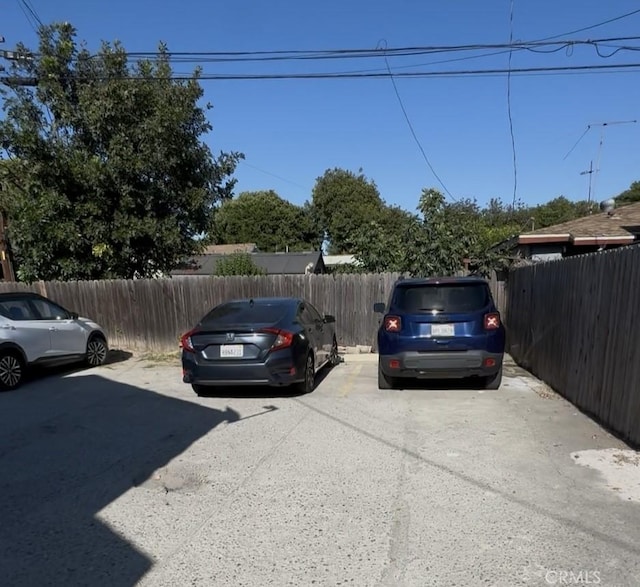 8648 Chestnut Ave, South Gate, CA 90280 - view of uncovered parking lot