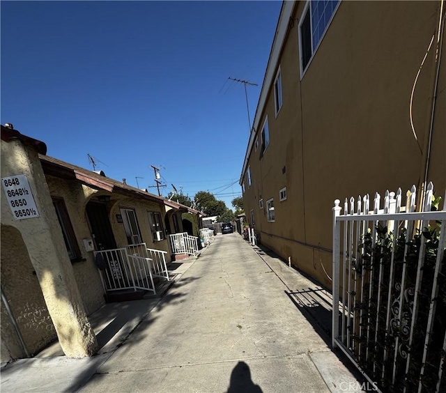 8648 Chestnut Ave, South Gate, CA 90280 - view of road