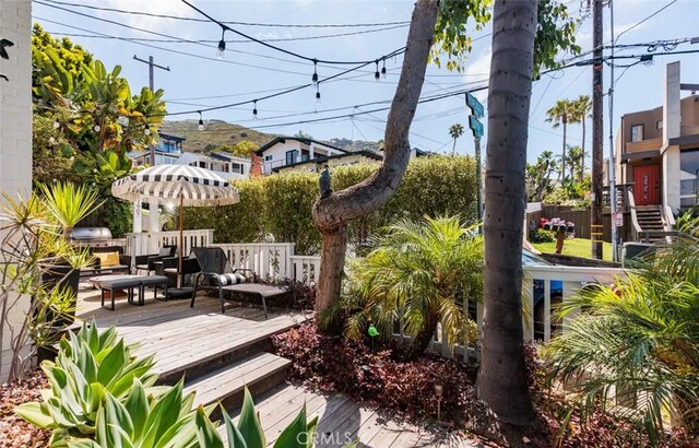 31907 9th Ave, Laguna Beach, CA 92651 - deck featuring an outdoor living space