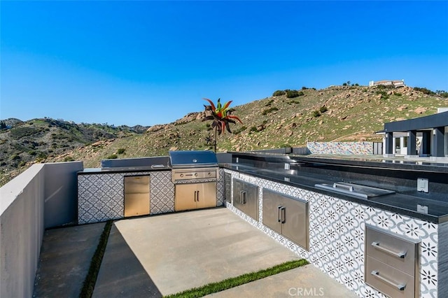 109 Buckskin Rd, Bell Canyon, CA 91307 - view of patio / terrace featuring an outdoor kitchen