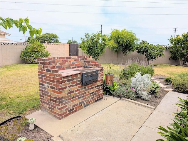 7751 La Mesa Way, Buena Park, CA 90620 - fenced backyard featuring a patio area